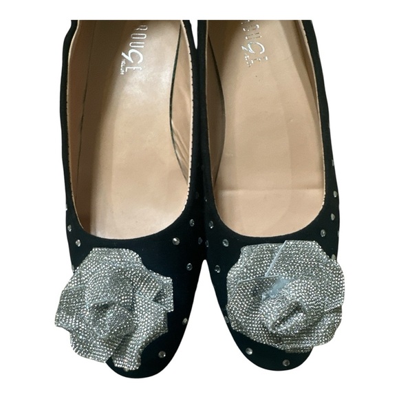 Rouge! Rhinestone Flower Studded Flats - Black Suede size 8.5 - Picture 7 of 7